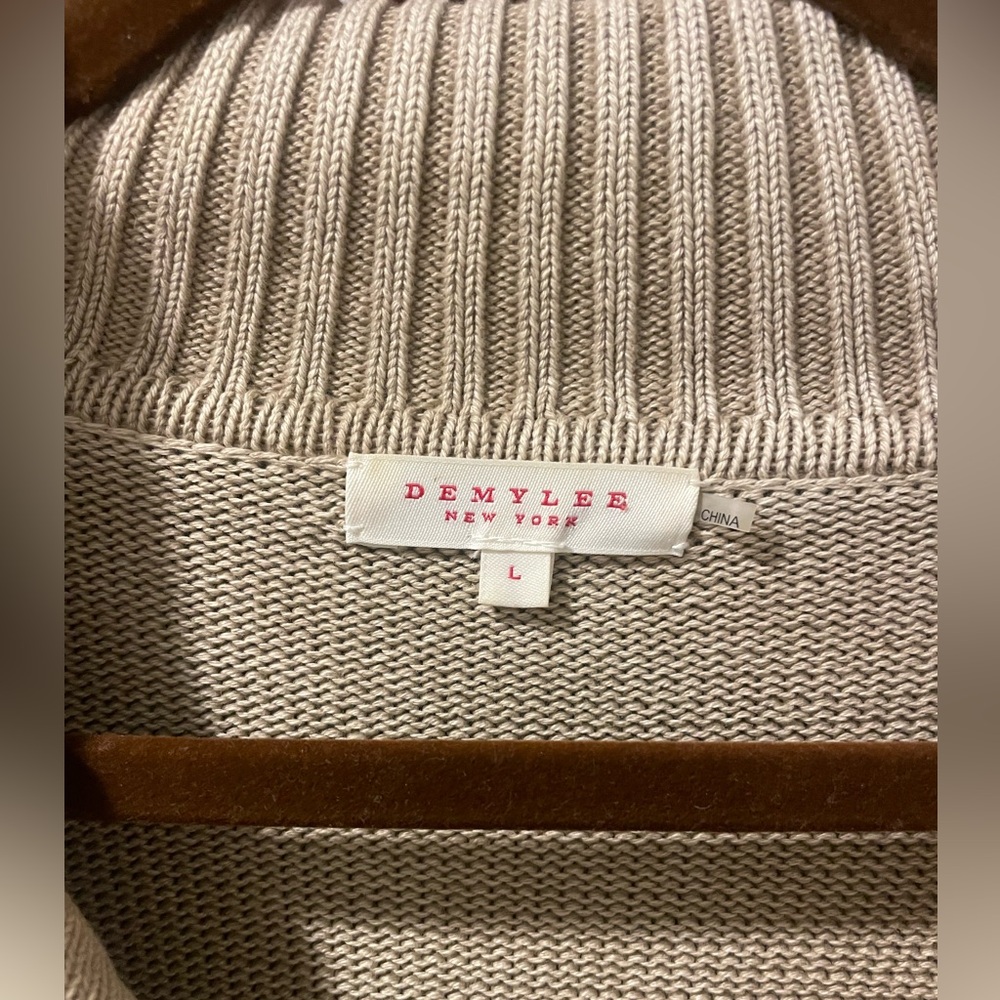 Demylee- Knit Dress | Large - Picture 4 of 7